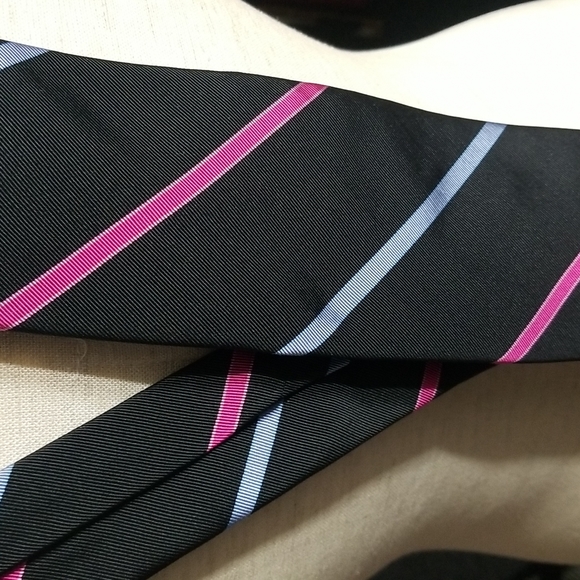 Peter Millar Men's Tie - Picture 4 of 9